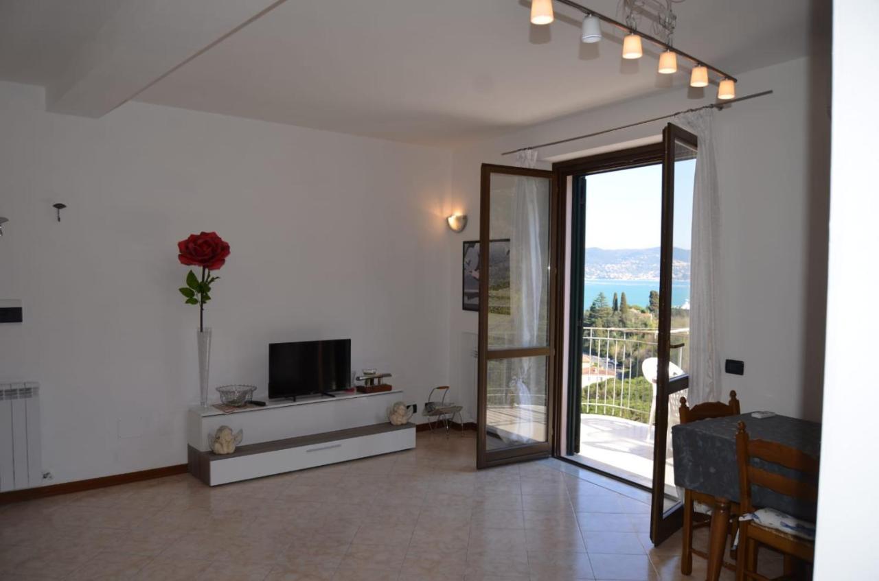 Апартаменты Wonderful Sea View - Terrace And Parking Феццано Экстерьер фото