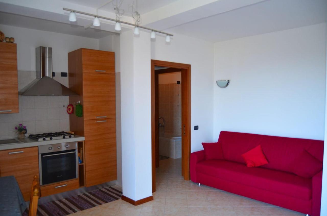 Апартаменты Wonderful Sea View - Terrace And Parking Феццано Экстерьер фото